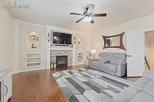 10202 Abrams Dr, Colorado Springs, CO 80925 - Photo 6