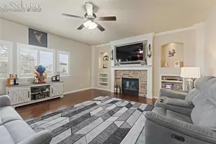 10202 Abrams Dr, Colorado Springs, CO 80925 - Photo 2