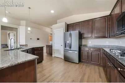 7296 Alpine Daisy Drive, Colorado Springs, CO 80925 - Photo 10