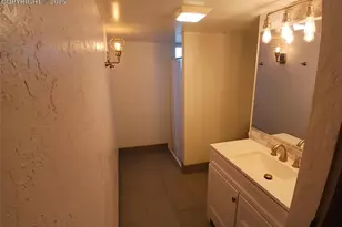 4017 N Loring Cir, Colorado Springs, CO 80909 - Photo 44