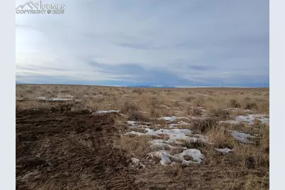 20610 Squirrel Creek Road, Colorado Springs, CO 80928 - Photo 12