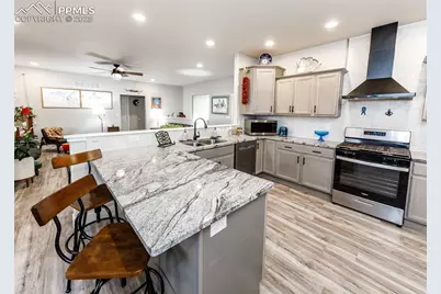 1317 N Vermillion Court, Pueblo, CO 81007 - Photo 10