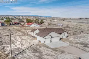 1317 N Vermillion Ct, Pueblo, CO 81007 - Photo 40