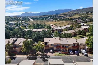 2045 Austrian Way, Colorado Springs, CO 80919 - Photo 4