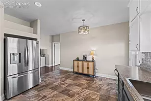 995 N Matt Dr, Pueblo, CO 81007 - Photo 12