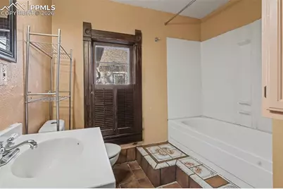 1513 W Cucharras Street, Colorado Springs, CO 80904 - Photo 12