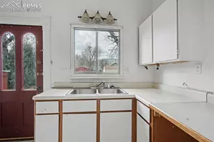 1513 W Cucharras St, Colorado Springs, CO 80904 - Photo 16