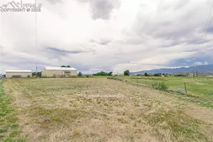 11170 Peaceful Valley Rd, Colorado Springs, CO 80925 - Photo 36