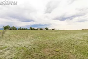 11170 Peaceful Valley Rd, Colorado Springs, CO 80925 - Photo 40