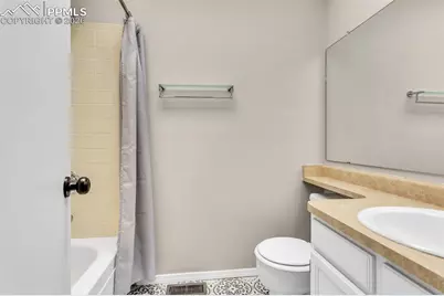 3350 Lynnwood Way, Colorado Springs, CO 80918 - Photo 20