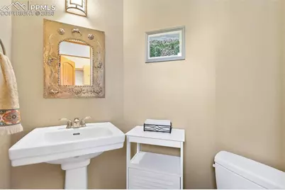 21 Crystal Park Road, Manitou Springs, CO 80829 - Photo 10