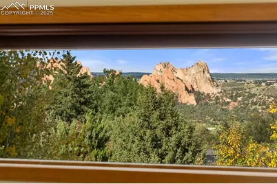 327 Clarksley Road, Manitou Springs, CO 80829 - Photo 16