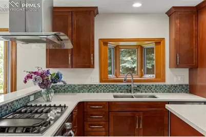 327 Clarksley Road, Manitou Springs, CO 80829 - Photo 6