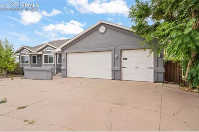 321 W Linden Avenue, Pueblo, CO 81007 - Photo 2