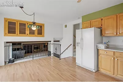 806 Point Of The Pines Drive, Colorado Springs, CO 80919 - Photo 6