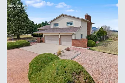 806 Point Of The Pines Drive, Colorado Springs, CO 80919 - Photo 2