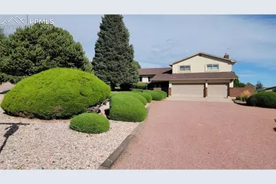 806 Point Of The Pines Drive, Colorado Springs, CO 80919 - Photo 24