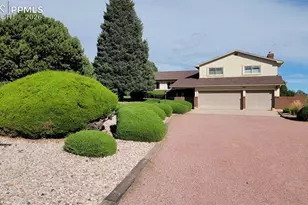 806 Point of the Pines Dr, Colorado Springs, CO 80919 - Photo 24