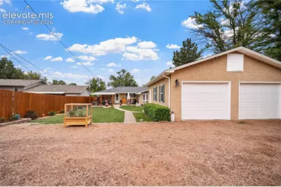 2911 Country Club Drive, Pueblo, CO 81008 - Photo 26