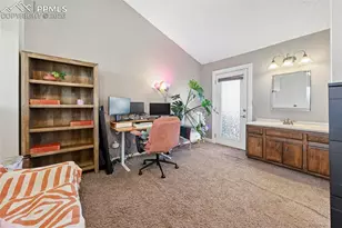 5568 Dunbar Ct, Colorado Springs, CO 80918 - Photo 14