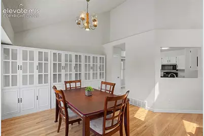 3483 Mountainside Drive, Colorado Springs, CO 80918 - Photo 10