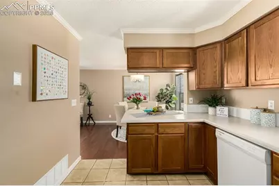 3167 Hearthridge Circle, Colorado Springs, CO 80918 - Photo 8