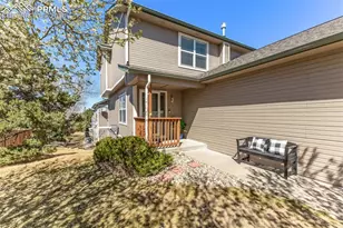 3167 Hearthridge Cir, Colorado Springs, CO 80918 - Photo 2