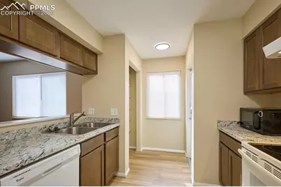 1708 Sawyer Way #176, Colorado Springs, CO 80915 - Photo 4