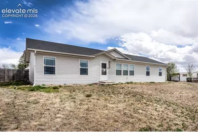 736 Indiana Avenue, Limon, CO 80828 - Photo 1