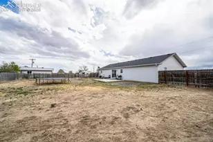 736 Indiana Ave, Limon, CO 80828 - Photo 36
