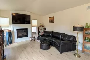 4660 Skylark Rd, Colorado Springs, CO 80916 - Photo 8
