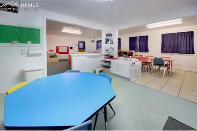 1015 W Cheyenne Road, Colorado Springs, CO 80906 - Photo 16