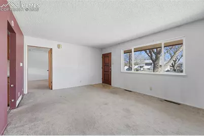 2609 Ridgewood Lane, Pueblo, CO 81005 - Photo 6
