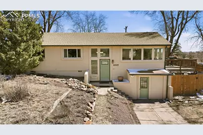 2007 Oriole Avenue, Colorado Springs, CO 80909 - Photo 2
