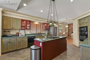 2563 Integrity Ct, Colorado Springs, CO 80918 - Photo 10