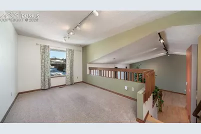 5648 E Old Farm Circle, Colorado Springs, CO 80917 - Photo 10