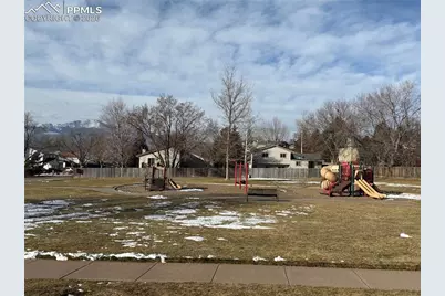 5648 E Old Farm Circle, Colorado Springs, CO 80917 - Photo 36