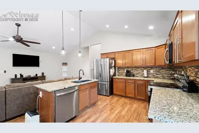 475 Cielo Vista Street, Colorado Springs, CO 80911 - Photo 10