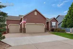 3370 Harbor Island Dr, Colorado Springs, CO 80920 - Photo 2