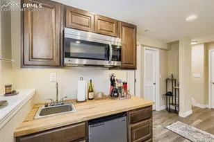 10460 Deer Meadow Cir, Colorado Springs, CO 80925 - Photo 20