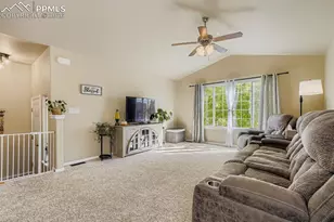 10460 Deer Meadow Cir, Colorado Springs, CO 80925 - Photo 8