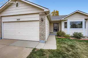 5827 Uncompahgre St, Colorado Springs, CO 80923 - Photo 4