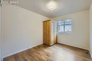 5827 Uncompahgre St, Colorado Springs, CO 80923 - Photo 18