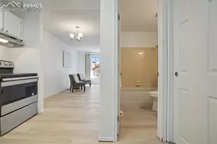 6254 Village Ln, Colorado Springs, CO 80918 - Photo 16