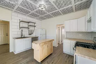 2423 W St Vrain St, Colorado Springs, CO 80904 - Photo 14