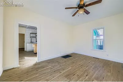 2423 W St Vrain Street, Colorado Springs, CO 80904 - Photo 8