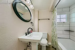2423 W St Vrain St, Colorado Springs, CO 80904 - Photo 22