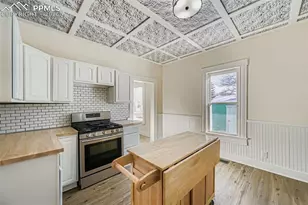 2423 W St Vrain St, Colorado Springs, CO 80904 - Photo 14