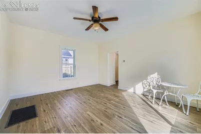 2423 W St Vrain Street, Colorado Springs, CO 80904 - Photo 8