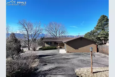 4770 Diamond Drive, Colorado Springs, CO 80918 - Photo 2